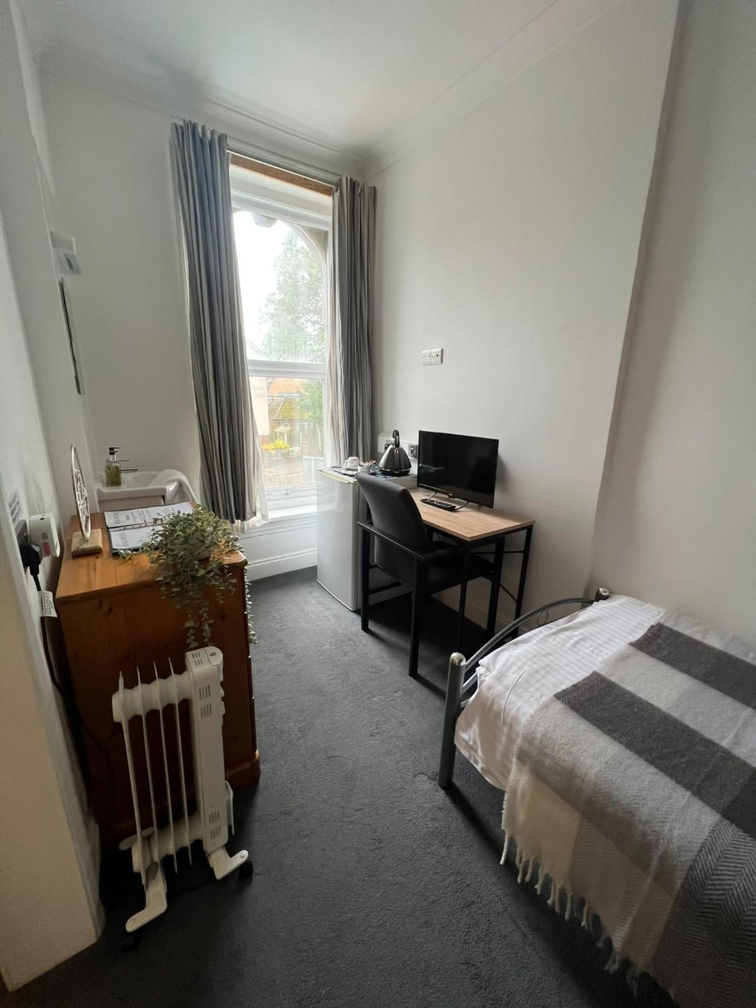 Rock House Bed And Breakfast Maidstone Quarto foto