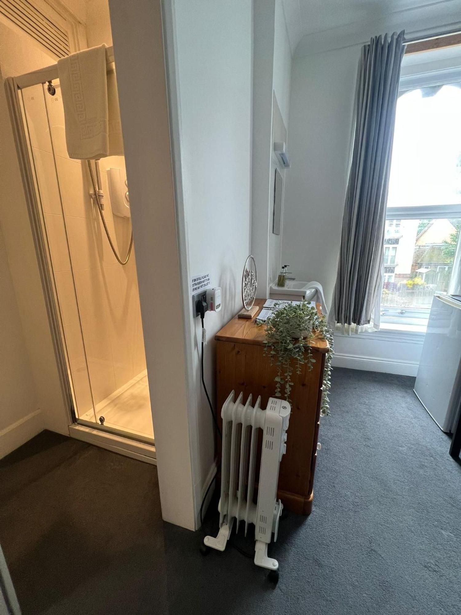 Rock House Bed And Breakfast Maidstone Quarto foto